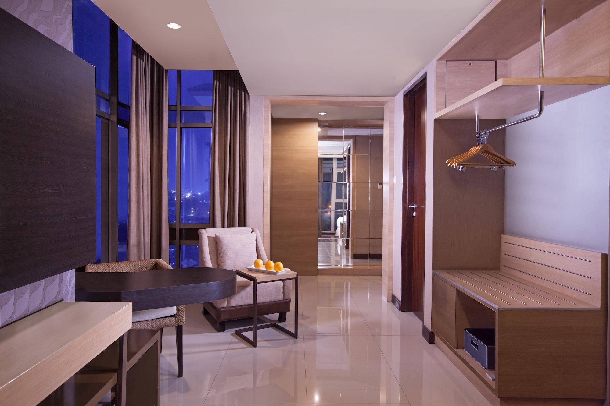 Harper Malioboro By Aston 4*
